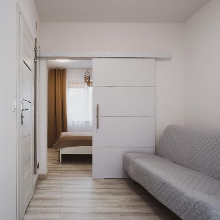 Apartament Dla 4 Osob Blisko Morza Ниешорце Екстериор снимка