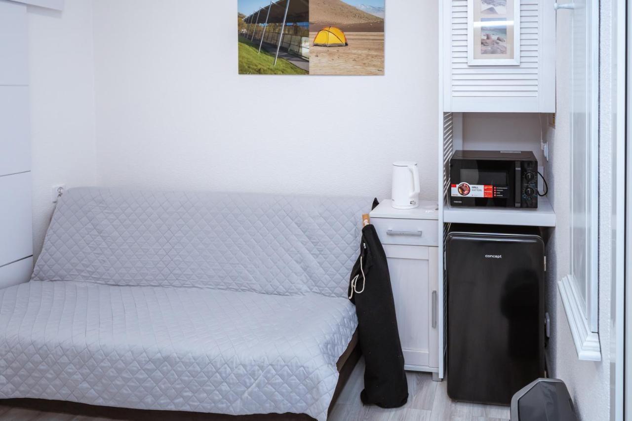 Apartament Dla 4 Osob Blisko Morza Ниешорце Екстериор снимка