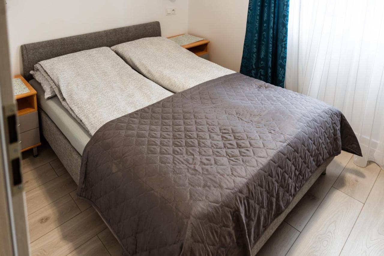 Apartament Dla 4 Osob Blisko Morza Ниешорце Екстериор снимка