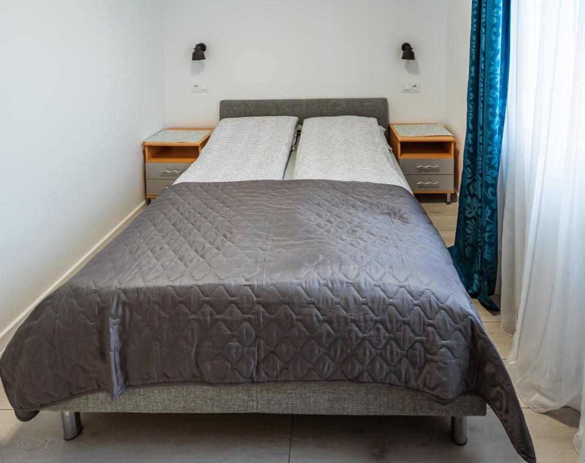 Apartament Dla 4 Osob Blisko Morza Ниешорце Екстериор снимка