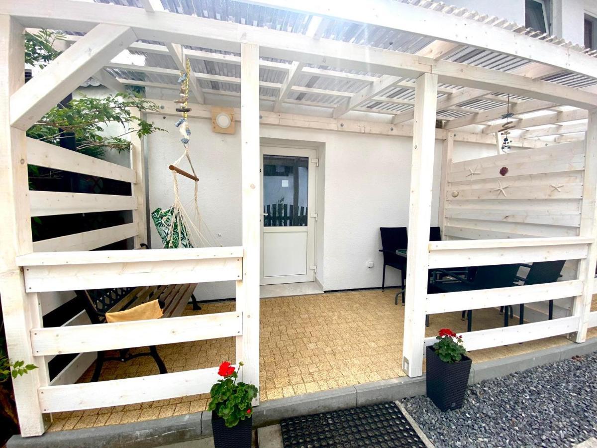 Apartament Dla 4 Osob Blisko Morza Ниешорце Екстериор снимка