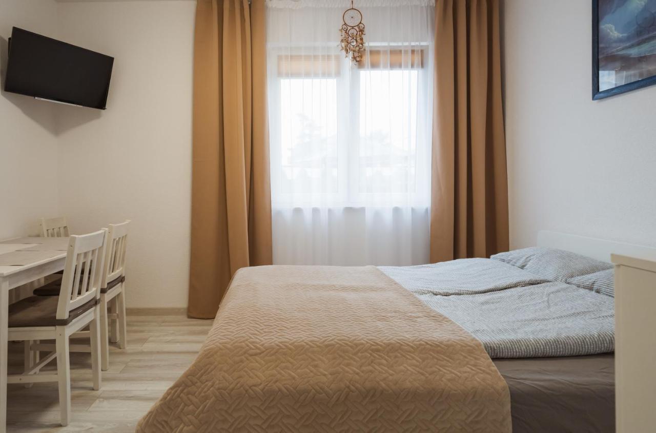 Apartament Dla 4 Osob Blisko Morza Ниешорце Екстериор снимка